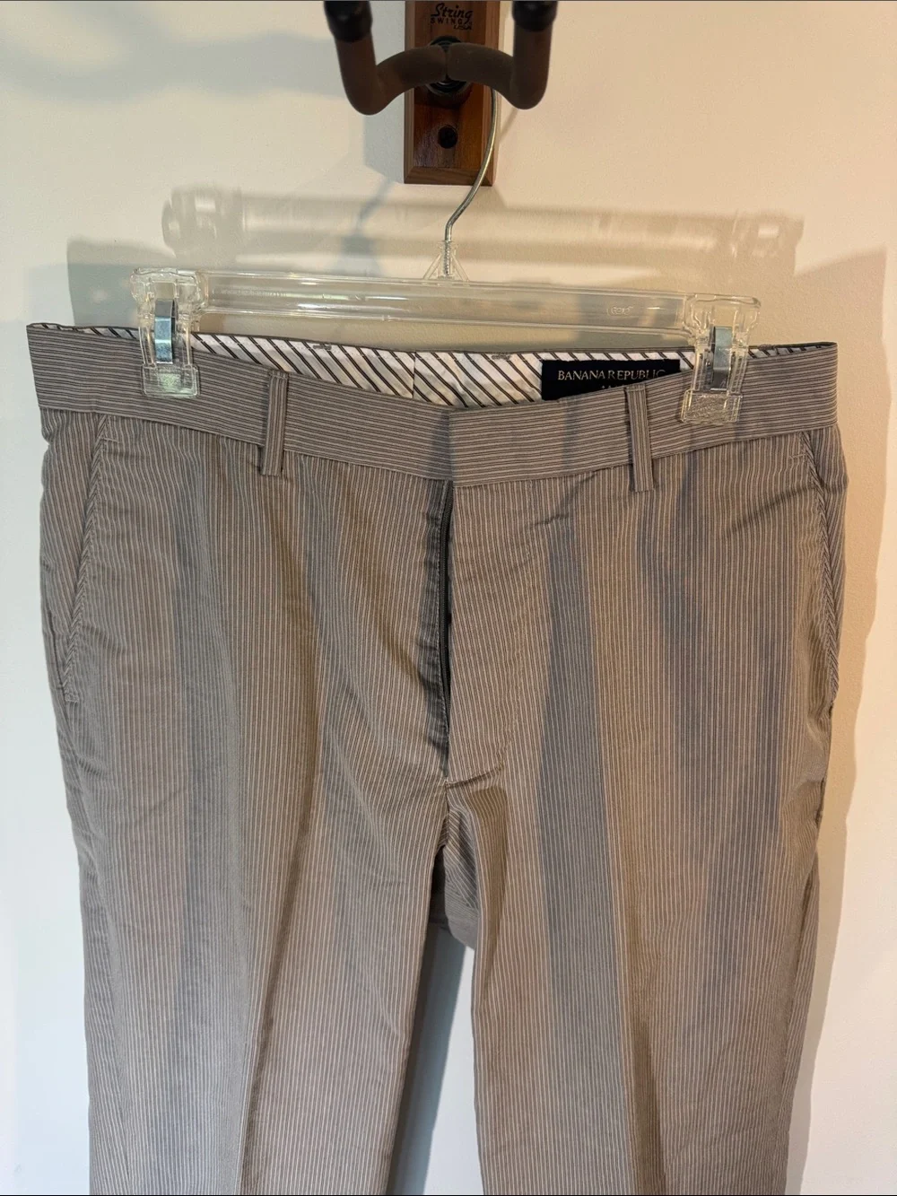 Banana Republic Men's Light Gray Pinstripe Dress Pants